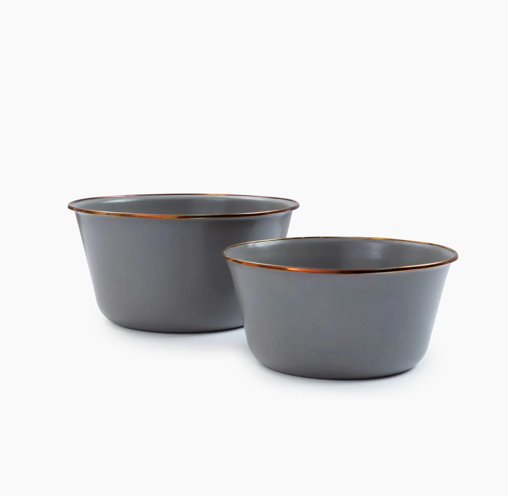 Enamel Mixing Bowl Set 01 Barebones.webp