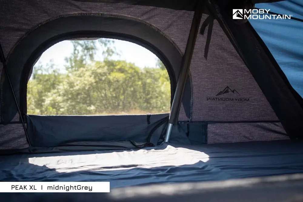 Hardshell-tagtelt-3-personers-Moby-Mountain-Peak-XL-midnightGrey-seng.jpg.webp